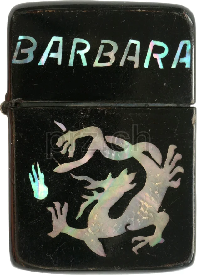 Vorderseite von Lacquer – U.S. XXIV Army Corps, Modell three barrel hinge, round bottom, Jahr 1943 - 45, Bild 2